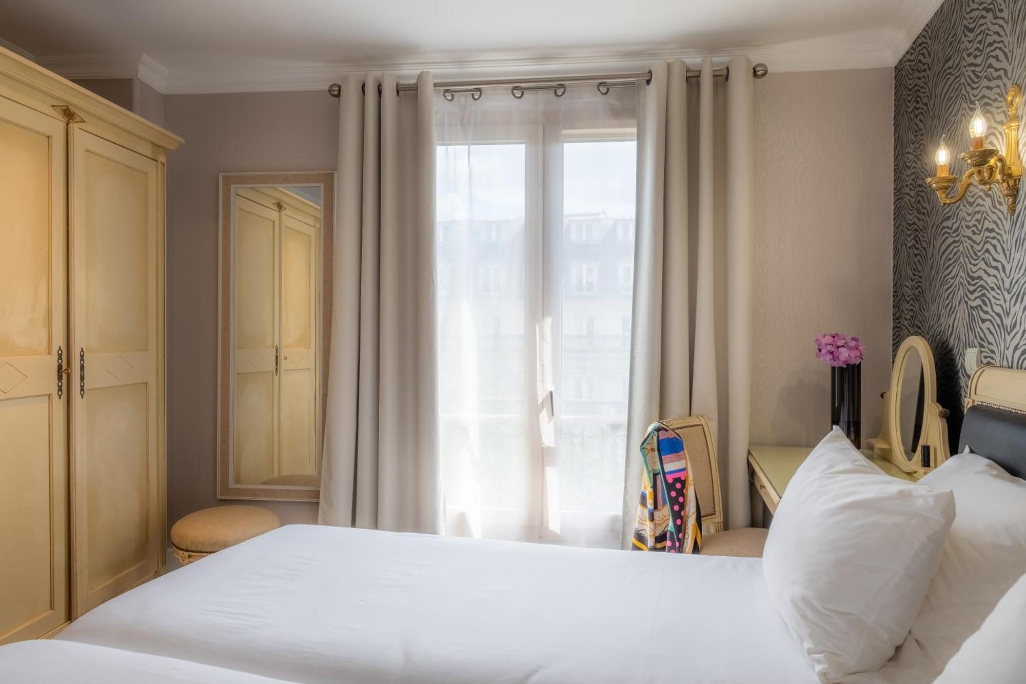 Hotel London Paris Luaran gambar